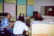  Yavuz Aydar & Ian Anderson, STUDYO FM 