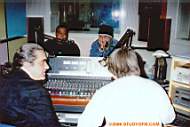  Yavuz Aydar, F.Atakoglu, A.Jackson & H.Hernandez STUDYO FM