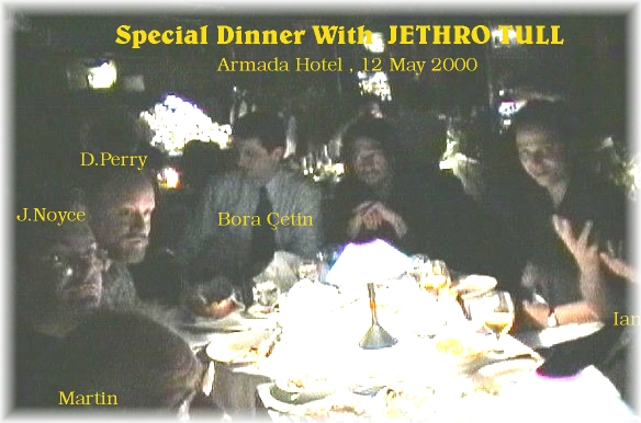 Old Friends , Come Together in Dinner